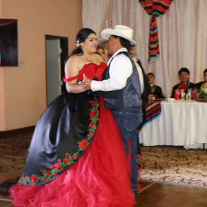 Meet your Posher, Evelyn